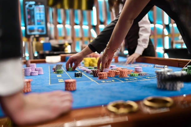 icaslot app interface showing sportsbook and casino games